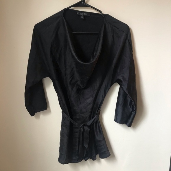 Lafayette 148 New York Silk Cowl Neck top, size 4 - Picture 2 of 8